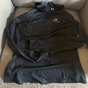 Under Armour/Smartpak top